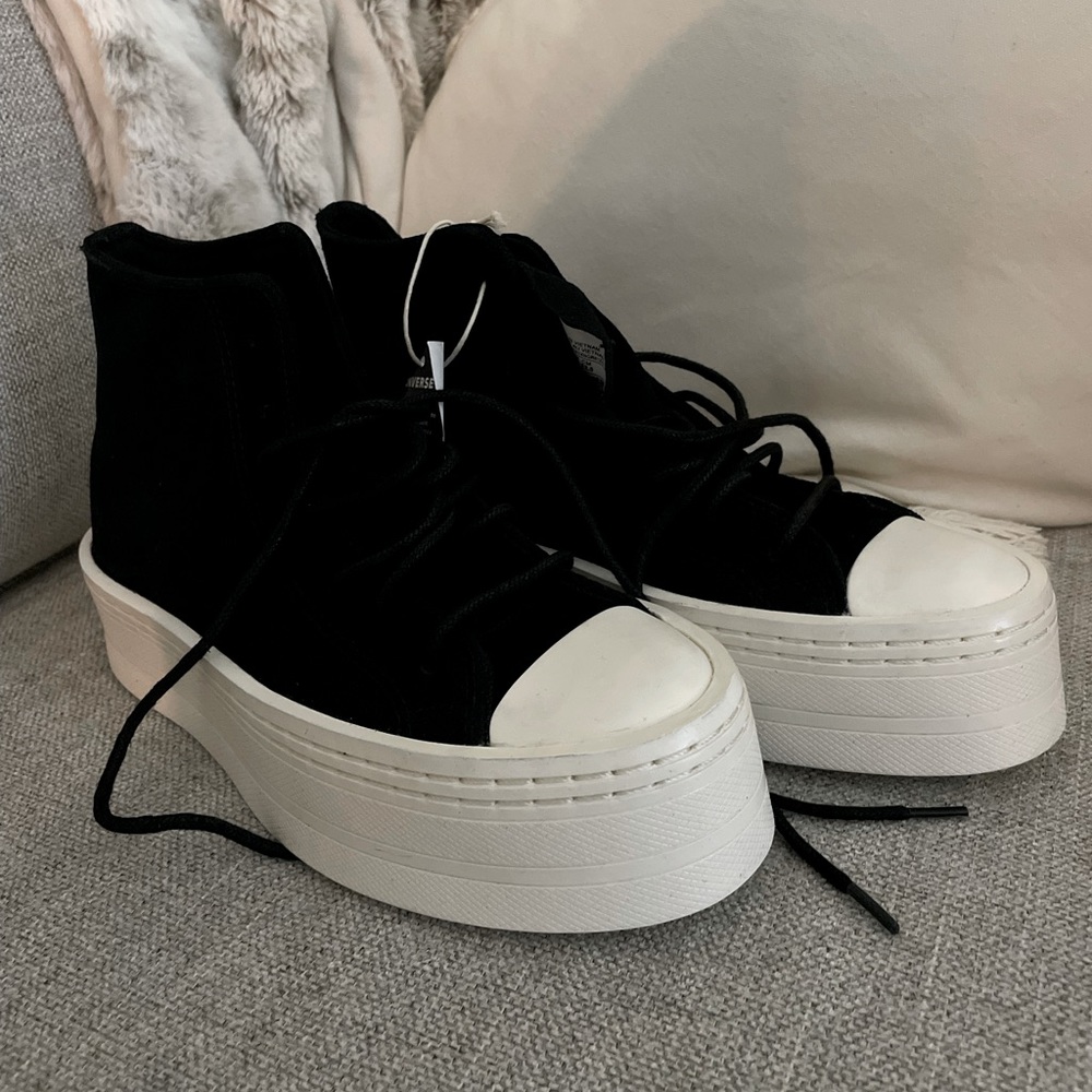 New Chuck Taylor® All Star® Modern Lift High Top Platform Sneaker (Women) Size 7